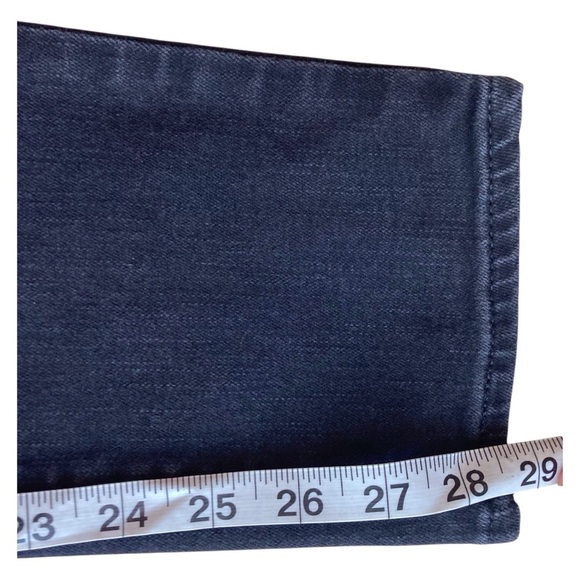 Levi’s 311 Shaping Skinny Jeans Women’s | Size 32 | Black | High Rise moto - Picture 4 of 13